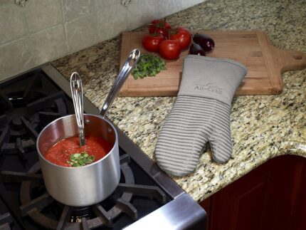 Titanium Gray Silicone Oven Mitt