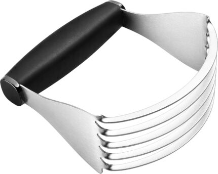 Black Handle Pastry Blender