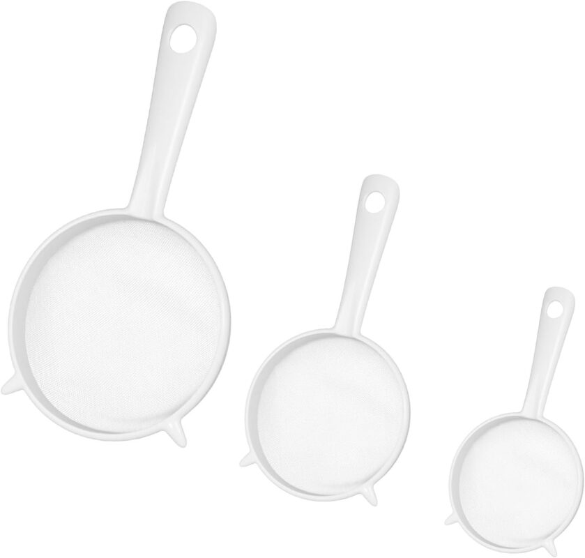 White Plastic Mesh Strainer Set - 3-Piece
